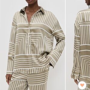 4th + Reckless Amira set in sage. Top and trousers